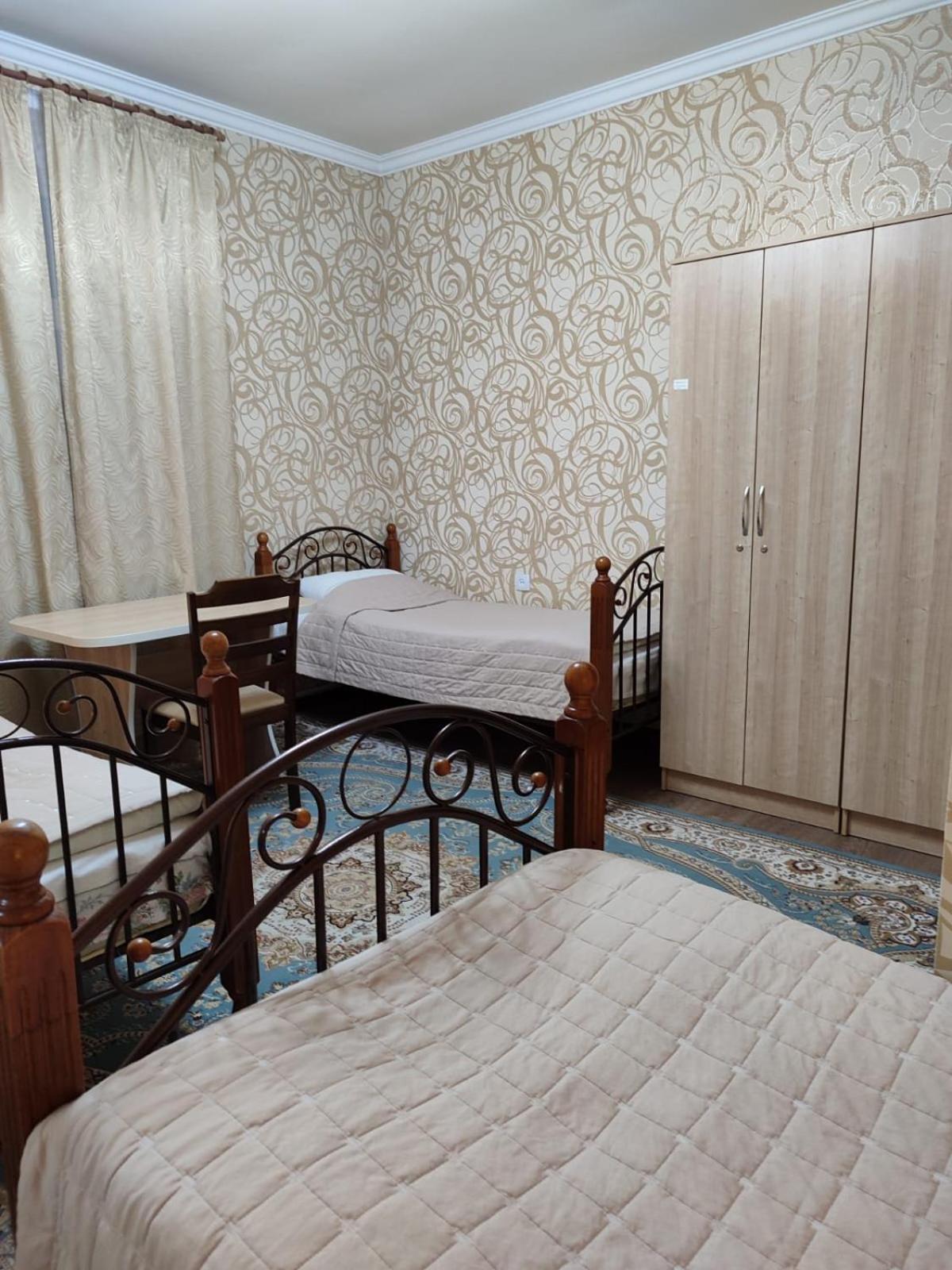 Hostel Viator Almaty Extérieur photo