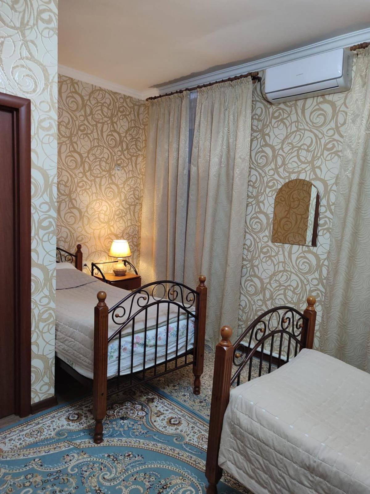 Hostel Viator Almaty Extérieur photo